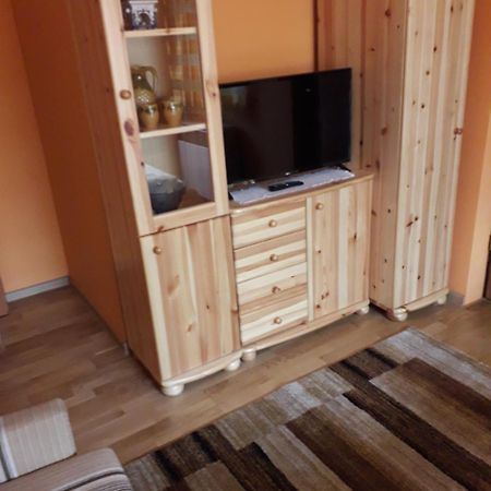 Kelemen Apartmanok Abádszalók Екстериор снимка