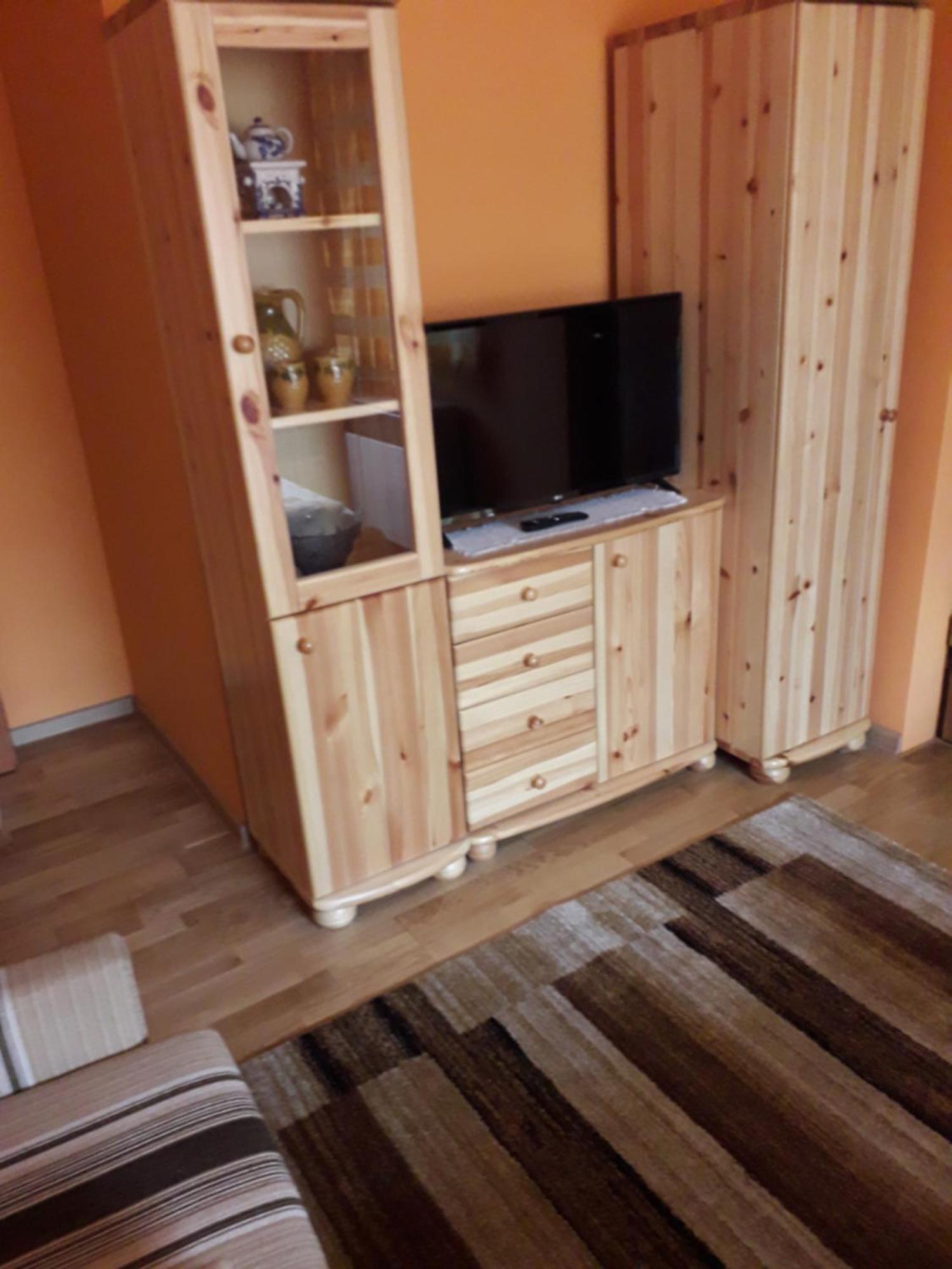 Kelemen Apartmanok Abádszalók Екстериор снимка