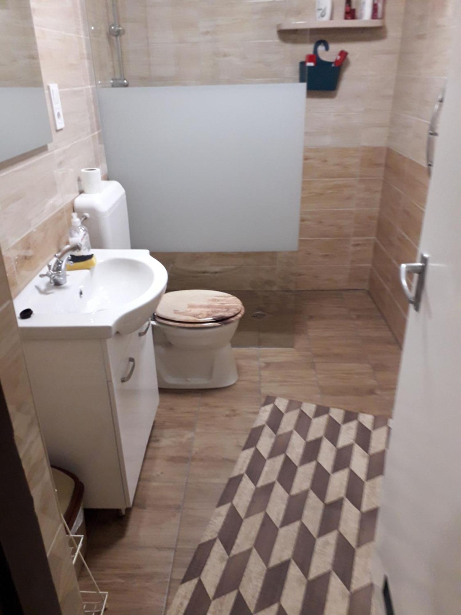 Kelemen Apartmanok Abádszalók Екстериор снимка