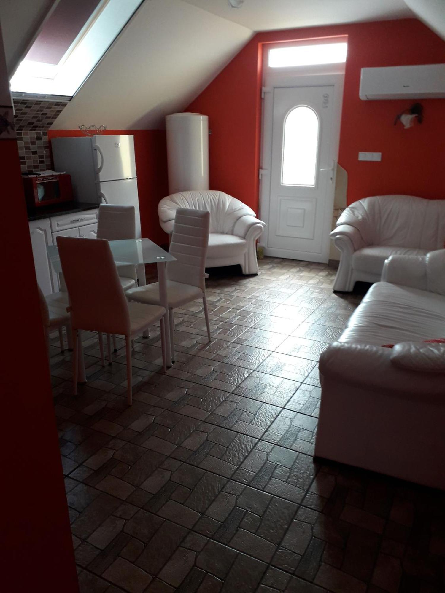 Kelemen Apartmanok Abádszalók Екстериор снимка