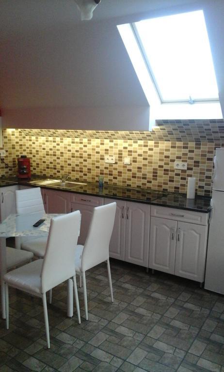 Kelemen Apartmanok Abádszalók Екстериор снимка