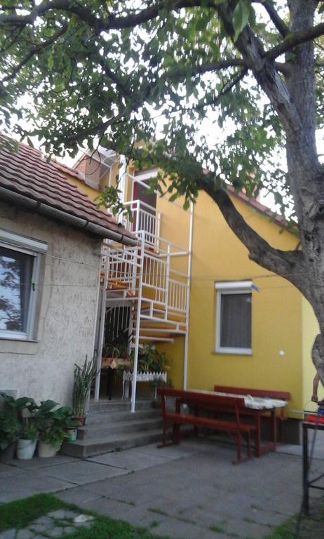 Kelemen Apartmanok Abádszalók Екстериор снимка